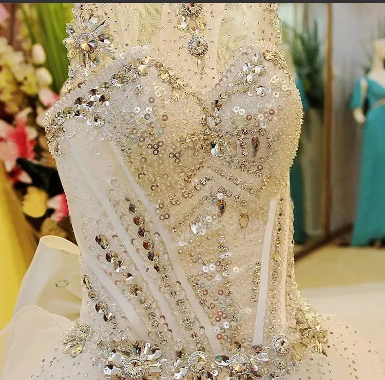 Beautiful Wedding Dresses Ball Gown Rhinestone Beading Sexy Bridal Gown JKW071