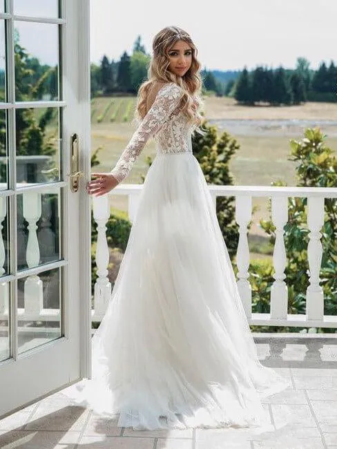 Beautiful Wedding Dresses Bateau Sweep Train Lace Beading Sparkly Long Sleeve Bridal Gown JKW286