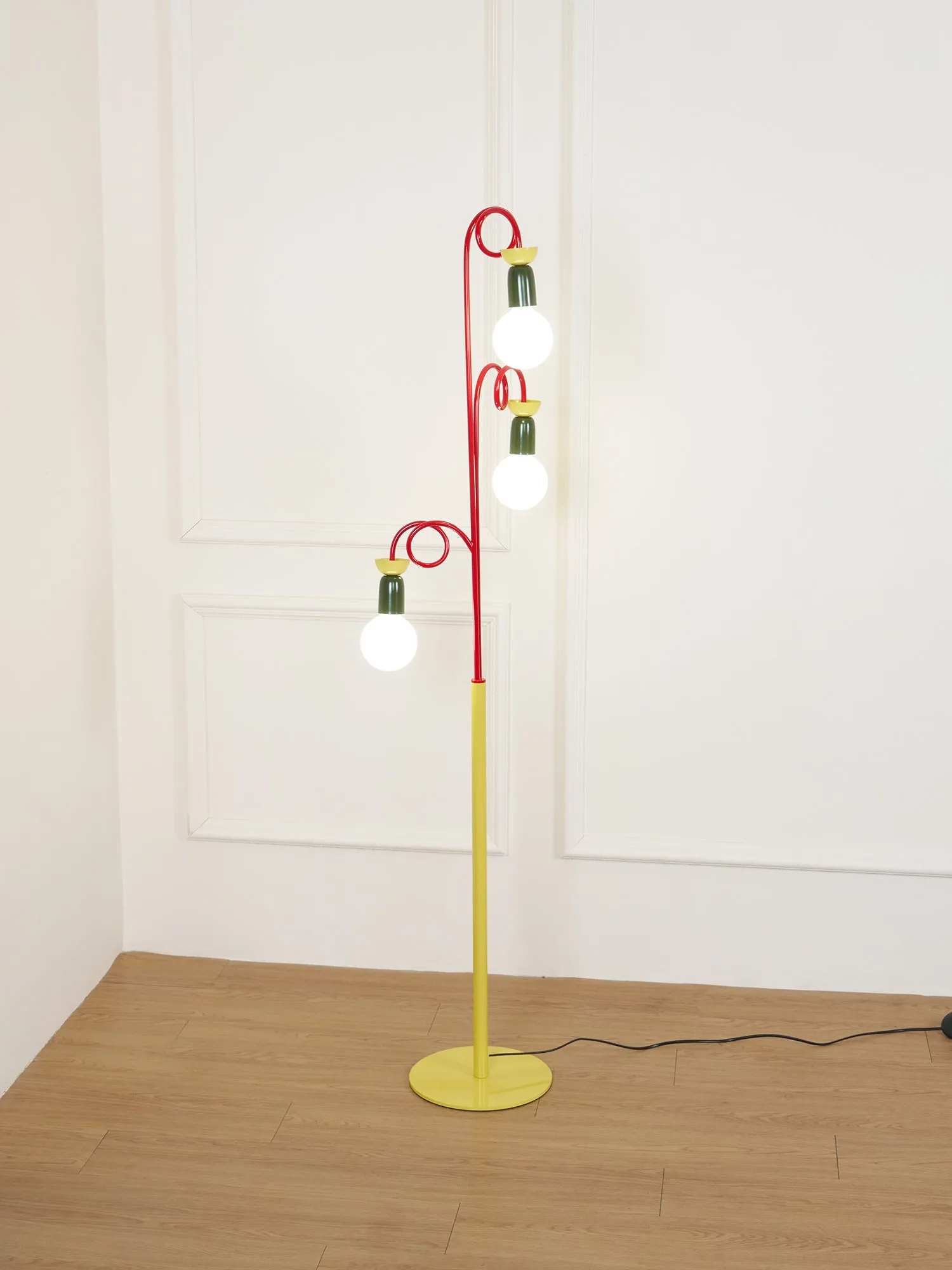 Circulo Play Floor Lamp