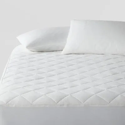 New - Queen Cool Touch Mattress Pad - Threshold