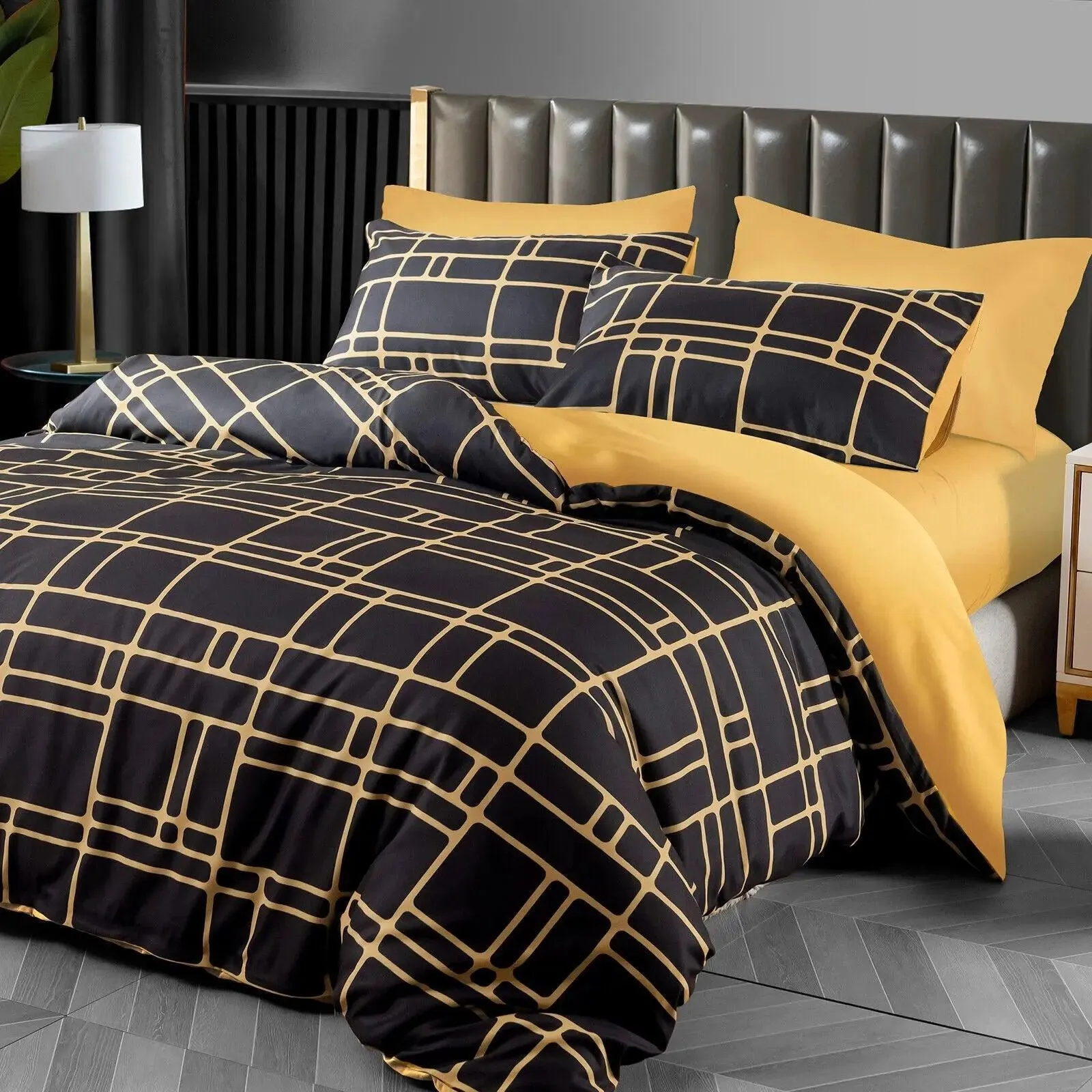 Pamposh Duvet Cover Set-Bricks (Black and Gold)