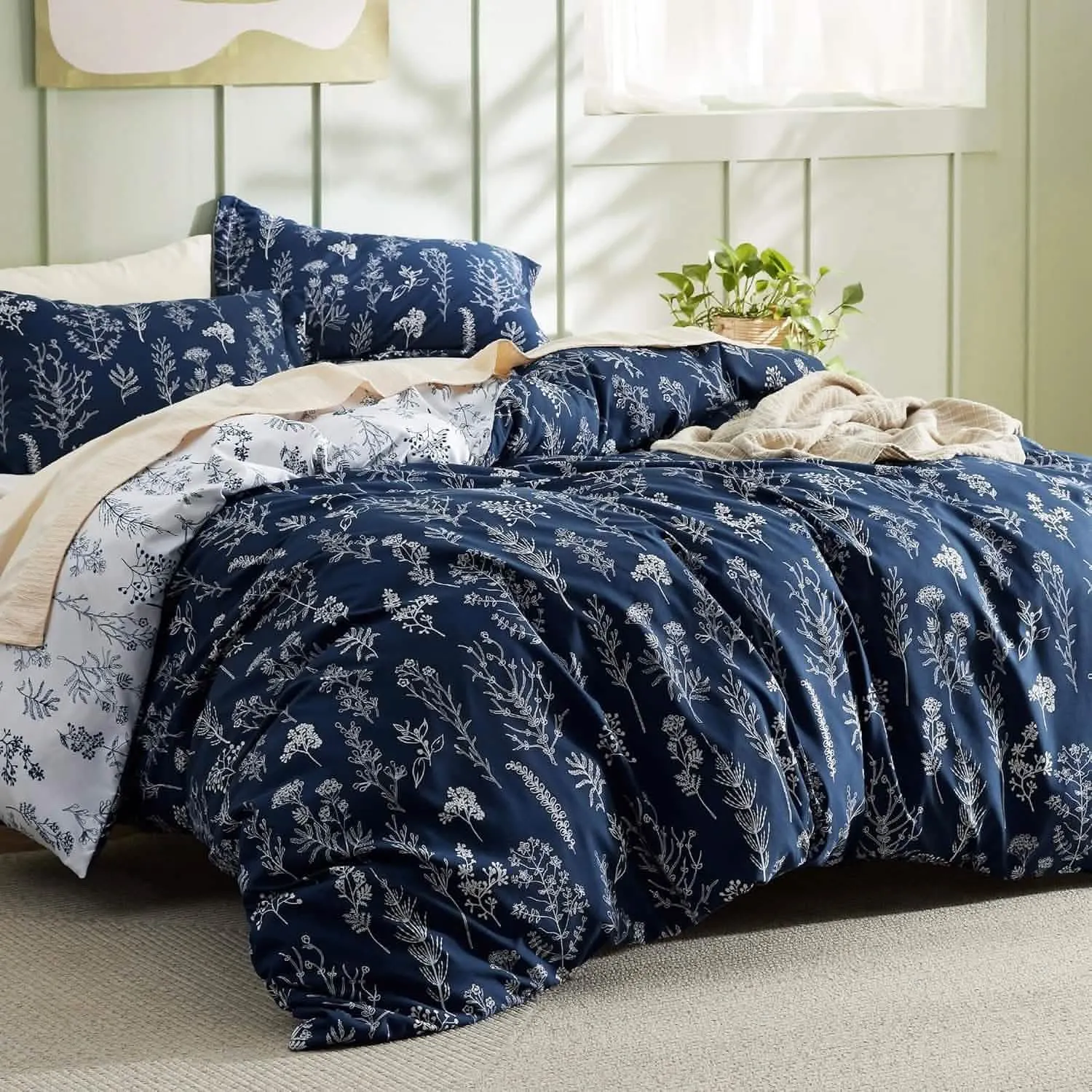 Reversible Floral Print Duvet Cover Set