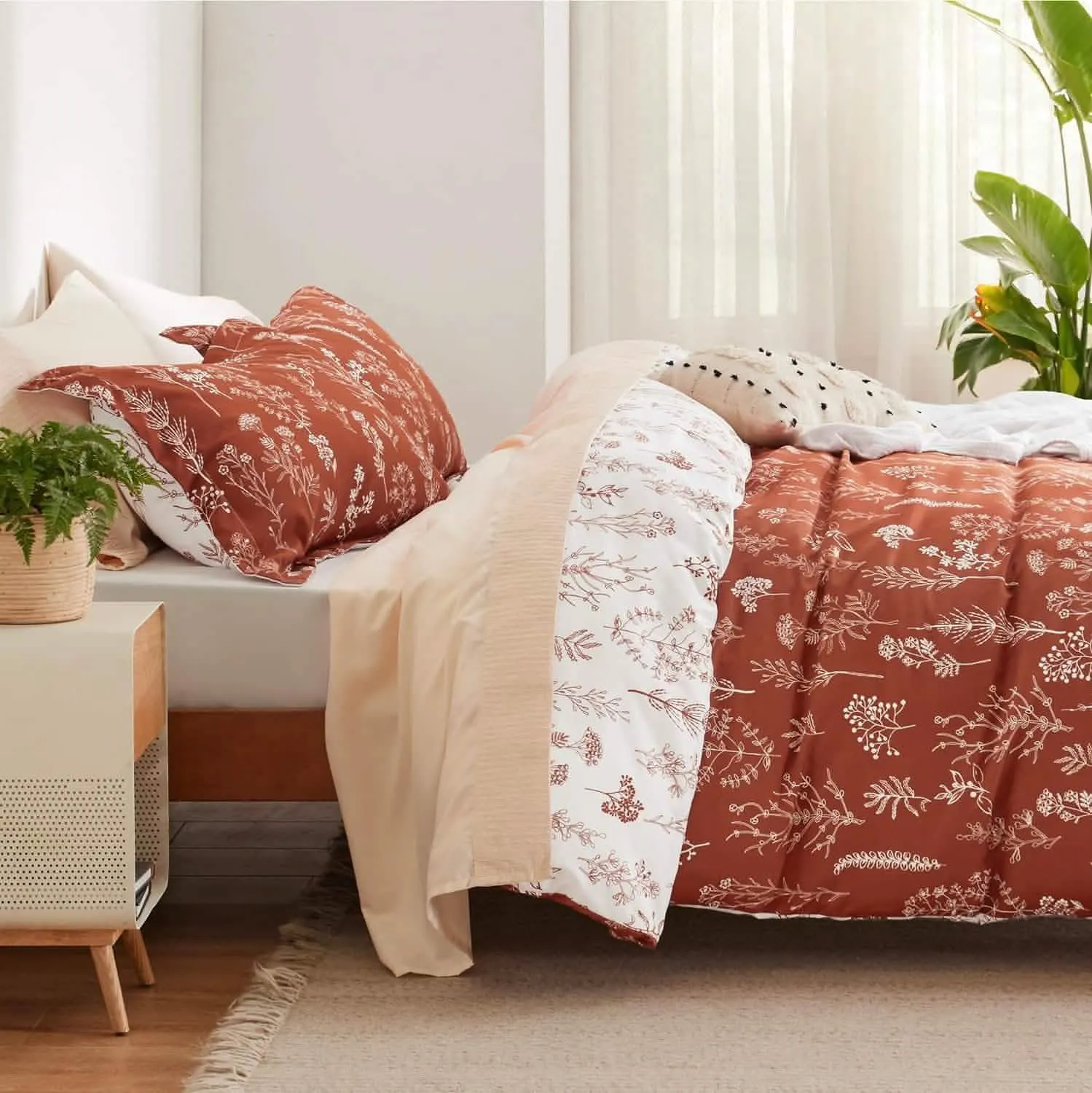 Reversible Floral Print Duvet Cover Set