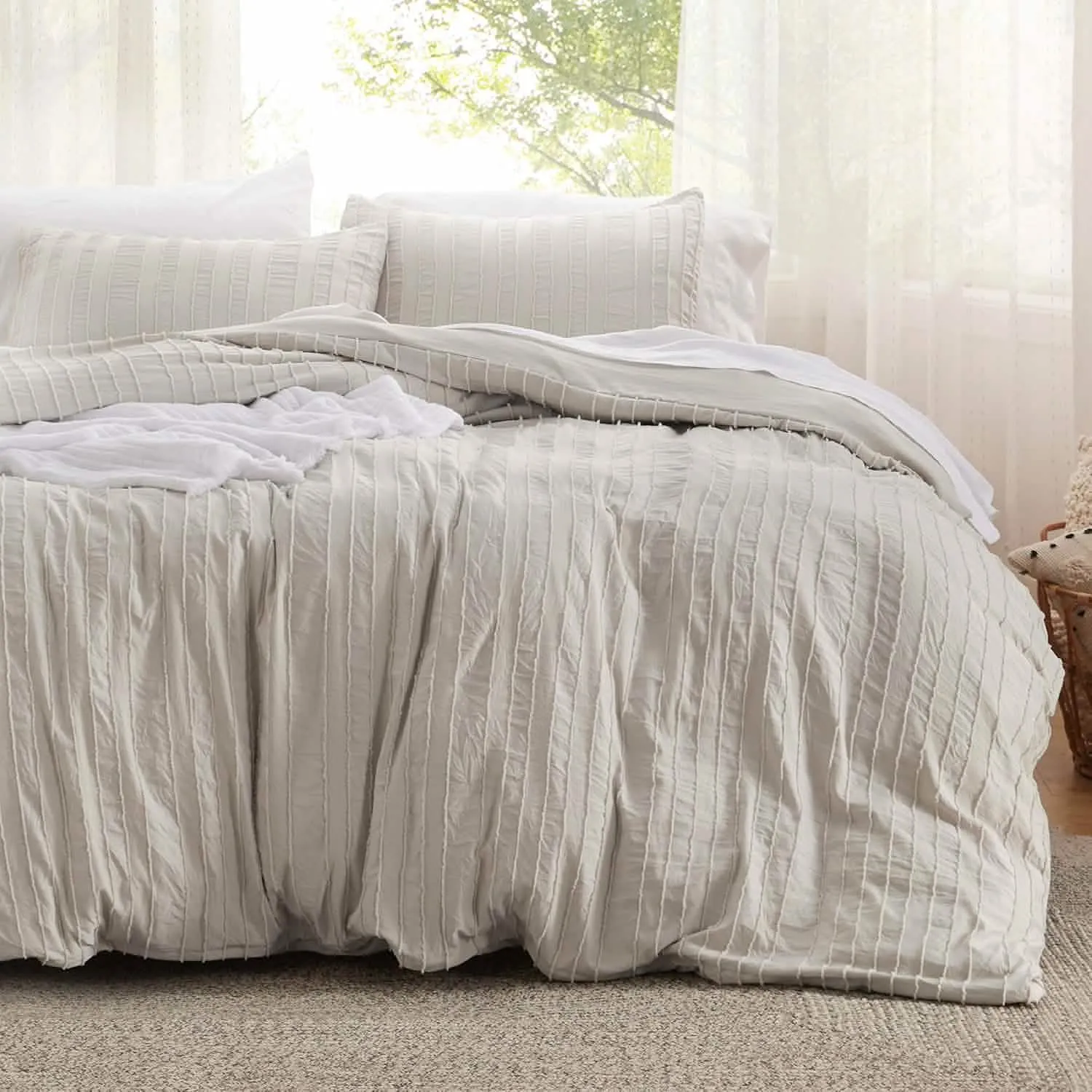 Striped Tufted Embroidery Duvet Cover Set