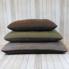 Tweed Pad Bed